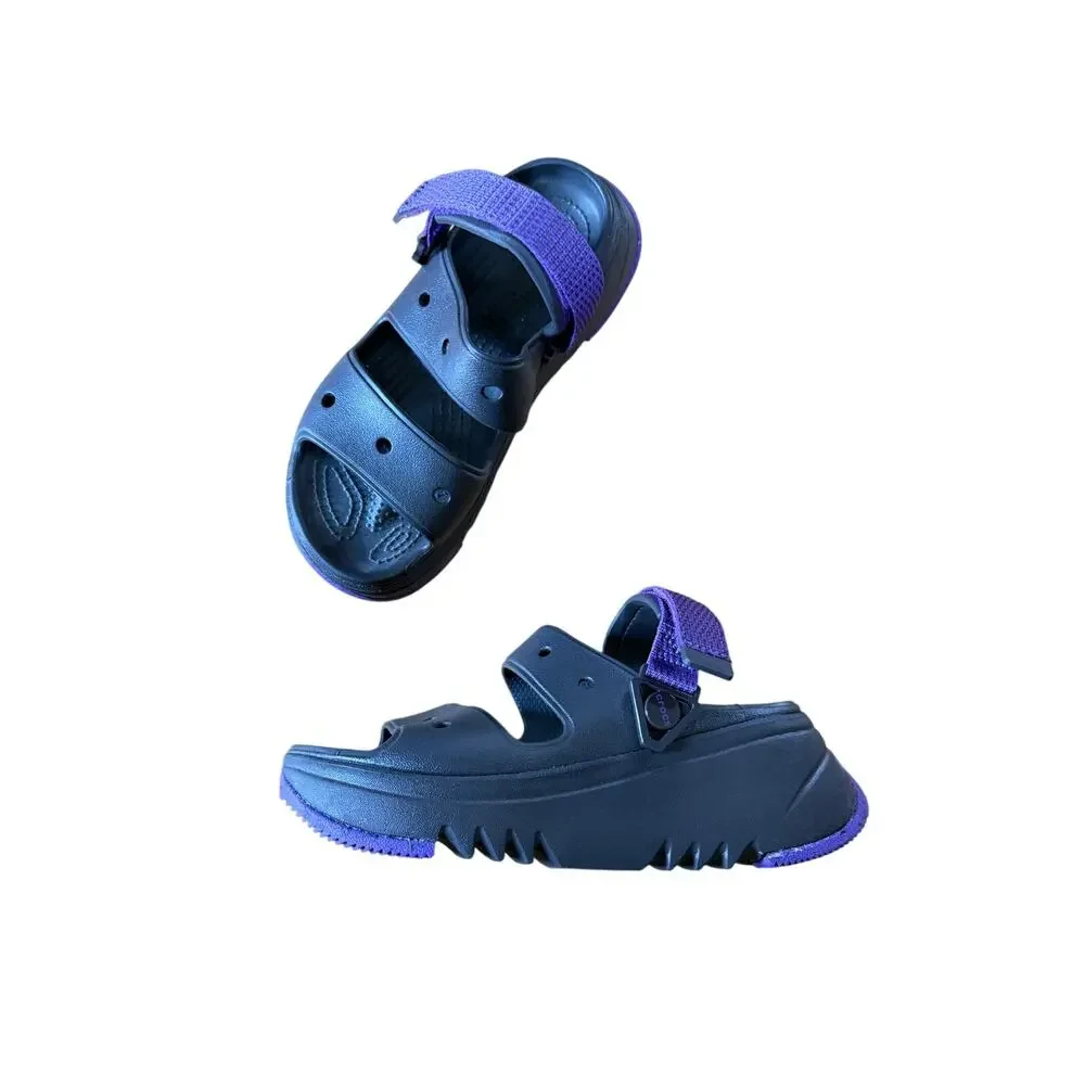 Crocs Classic Hiker Xscape Platform‎ Sandals in espresso and purple